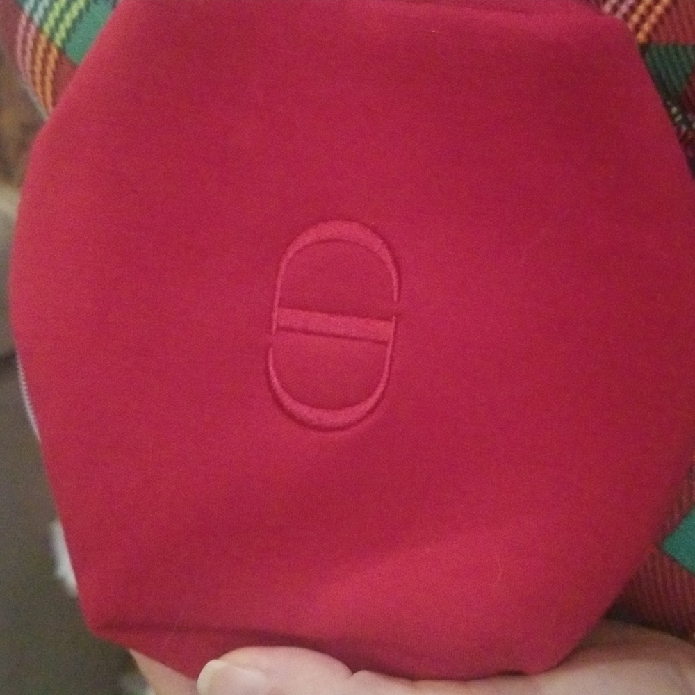 Christian Dior cosmetic bag red . New without tags. - Picture 5 of 8